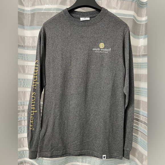 Simply Southern “Calls me Gigi” Shirt - Picture 8 of 9